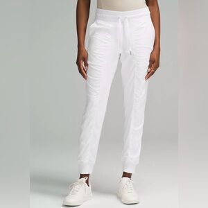 Lululemon Dance Studio Mid-Rise Jogger
Full Length Small (6)